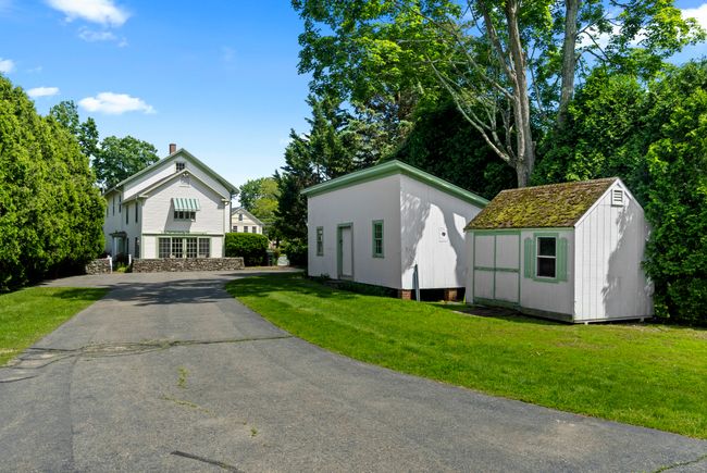 60 Lyme St, House other with 3 bedrooms, 3 bathrooms and 6 parking in Old Lyme CT | Image 32
