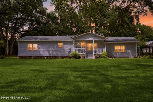 75 Odis Myrick Rd, Poplarville, MS, 39470-3360 | Card Image