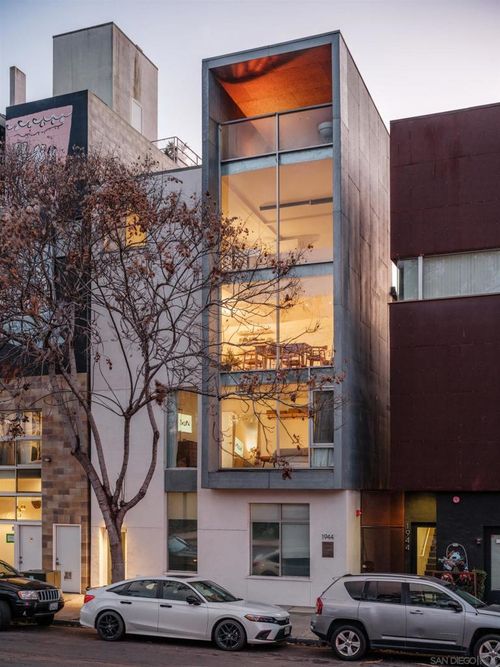 unit-8-1944 State St, San Diego, CA, 92101-2240 | Card Image