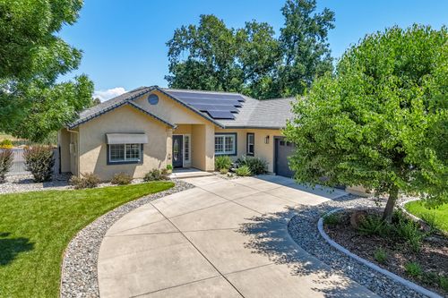 22370 Golftime Dr, Palo Cedro, CA, 96073-8779 | Card Image