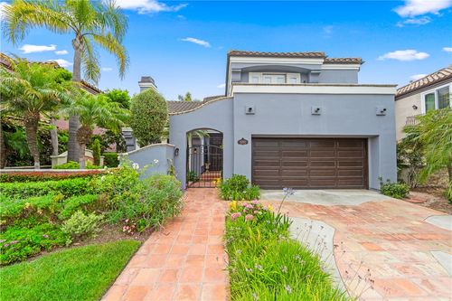 6392 Doral Dr, Huntington Beach, CA, 92648-6115 | Card Image