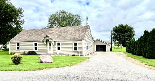 301 S 8th St, Wathena, KS, 66090 | Card Image