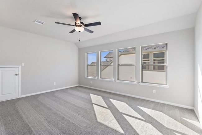 21950 Frosted Elfin Dr, House other with 5 bedrooms, 3 bathrooms and 3 parking in Cypress TX | Image 22