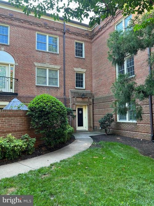 apt-3b-1109 N Pitt St, ALEXANDRIA, VA, 22314-1463 | Card Image