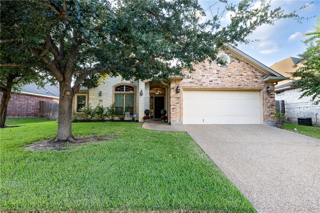 Carlisle Ct, College Station, TX 77845
