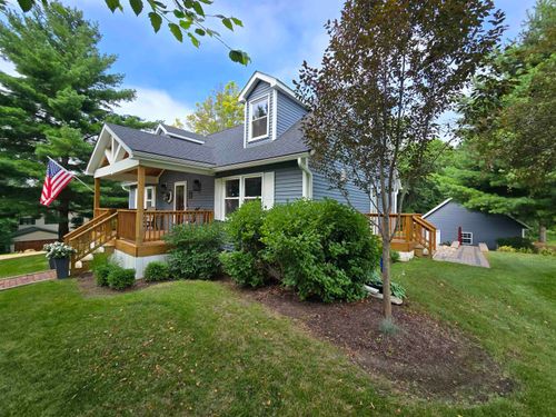 9A168 Hickory Ln, APPLE RIVER, IL, 61001-9507 | Card Image