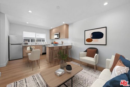 100-833 5th Street, Santa Monica, CA, 90403 | Card Image