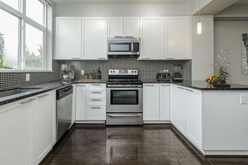 28-16223 23a Ave, Surrey, BC, V3Z6P4 | Card Image