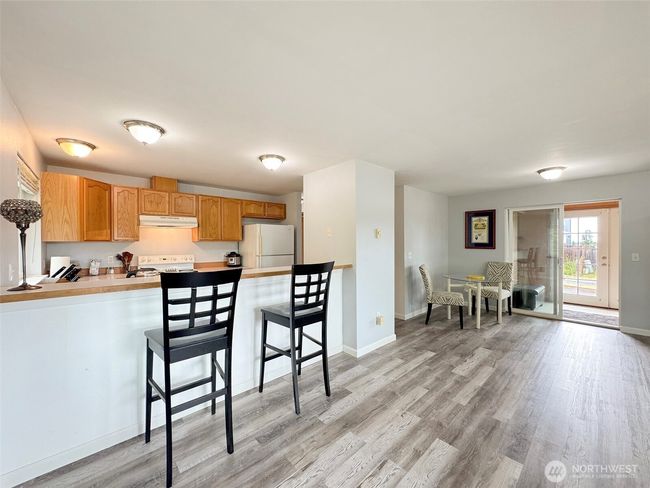 Breakfast Bar | Image 10