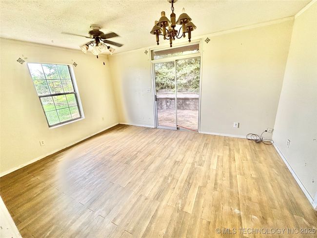 30813 W Beaver Mt Rd, House other with 3 bedrooms, 1 bathrooms and null parking in Stigler OK | Image 8