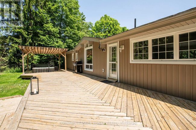 953026 7 Th Line Ehs, House other with 4 bedrooms, 2 bathrooms and 12 parking in Mono ON | Image 35