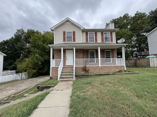 2587 Elkmont Dr, Clarksville, TN, 37040-2866 | Card Image
