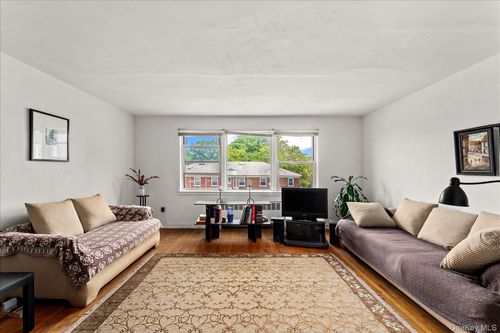3c-138-29 68th Dr, Flushing, NY, 11367-1668 | Card Image