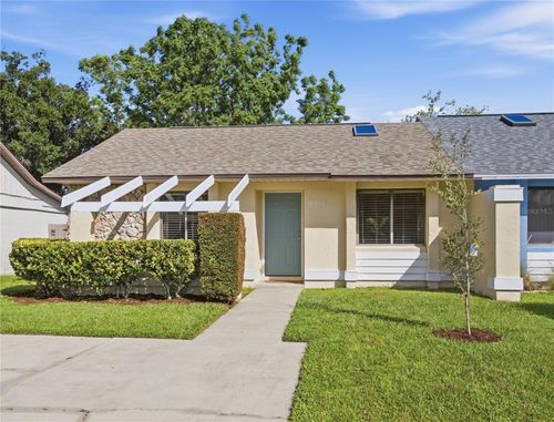 9911 Lancewood St, ORLANDO, FL, 32817-4249 | Card Image