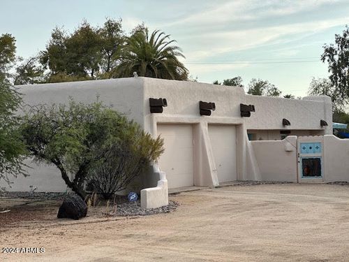 11044 N Sundown Dr, Scottsdale, AZ, 85260-6437 | Card Image