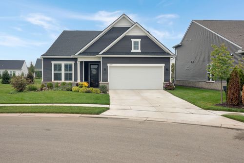 4203 Dogwood Dr, Milford, MI, 48381-4810 | Card Image