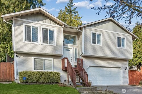 19306 8th Avenue W, Lynnwood, WA, 98036 | Card Image