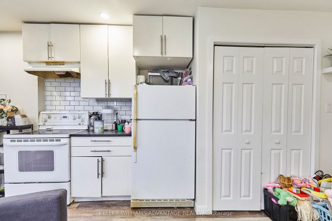 233 Kingston Rd, Home with 3 bedrooms, 3 bathrooms and 2 parking in Toronto ON | Image 29