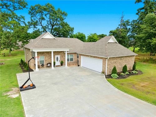 1111 Ridge Dr, Stilwell, OK, 74960-3274 | Card Image