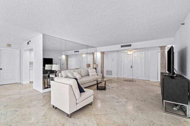 APT-304 - 2917 S Ocean Blvd, Condo with 2 bedrooms, 2 bathrooms and null parking in Highland Beach FL | Image 15