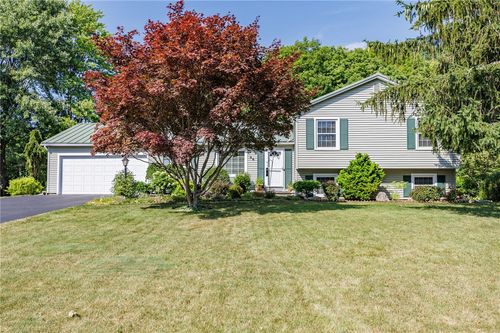96 Gate House Trl, Henrietta, NY, 14467-9526 | Card Image
