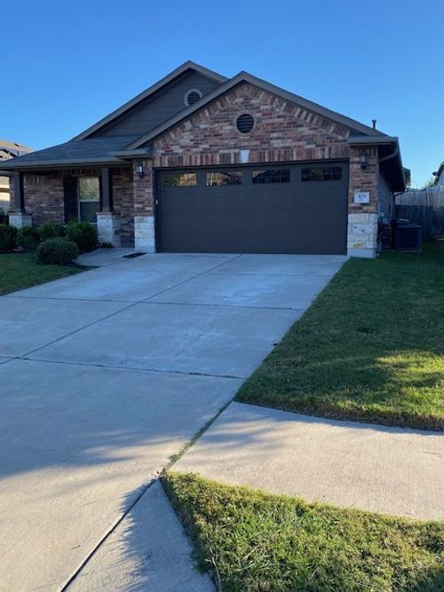 109 Palestine Cv, Hutto, TX, 78634-5674 | Card Image