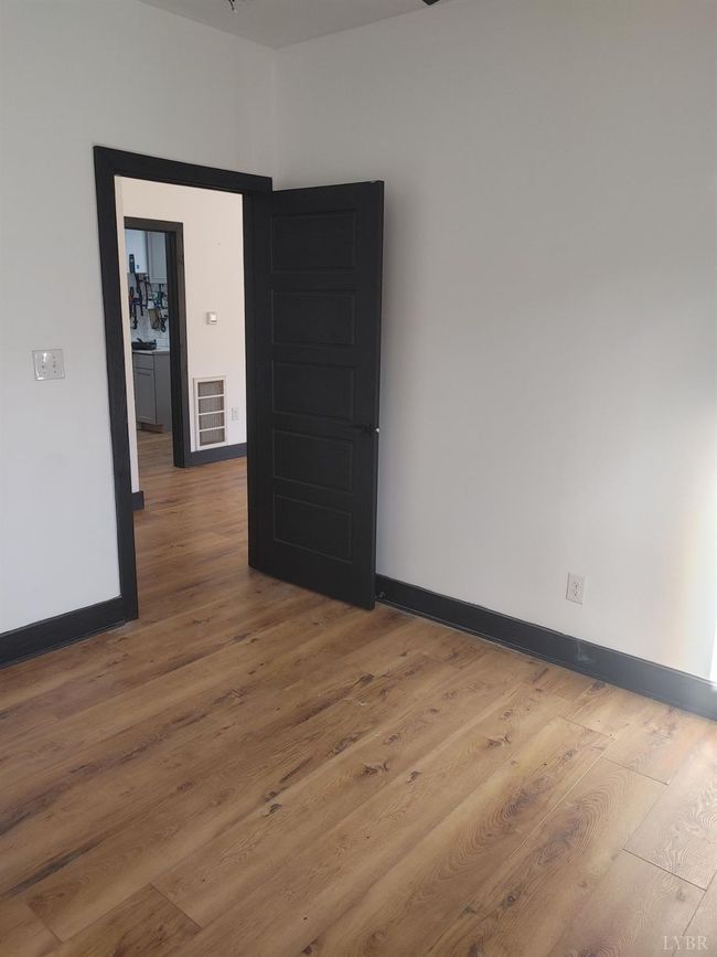 8915 Charlemont Rd, House other with 3 bedrooms, 3 bathrooms and null parking in Goode VA | Image 28