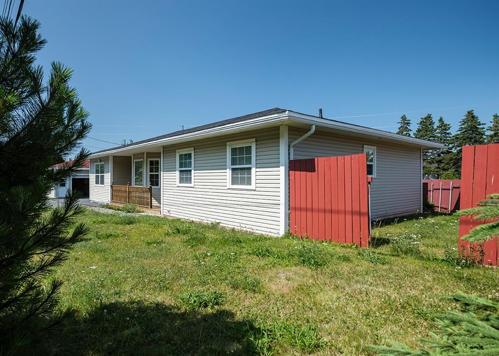 Residential in Southeast Placentia 5