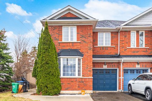 19 Silverbell Crt, Brampton, ON, L7A3V3 | Card Image