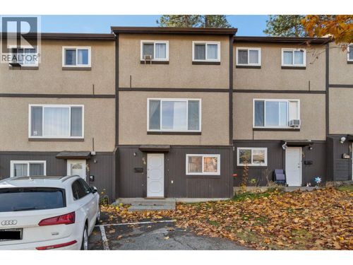 64-1605 Summit Dr, Kamloops, BC, V2E2A5 | Card Image