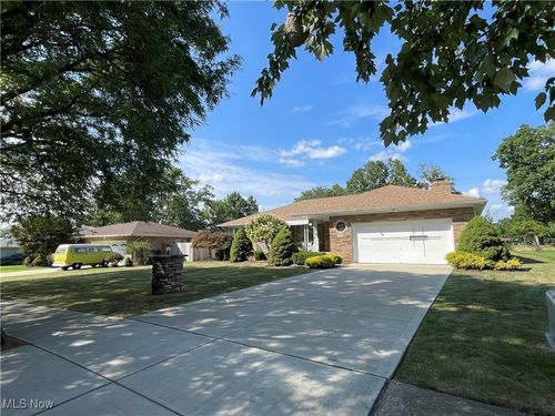 1-7237 Lakeview Dr, Parma, OH, 44129-6240 | Card Image