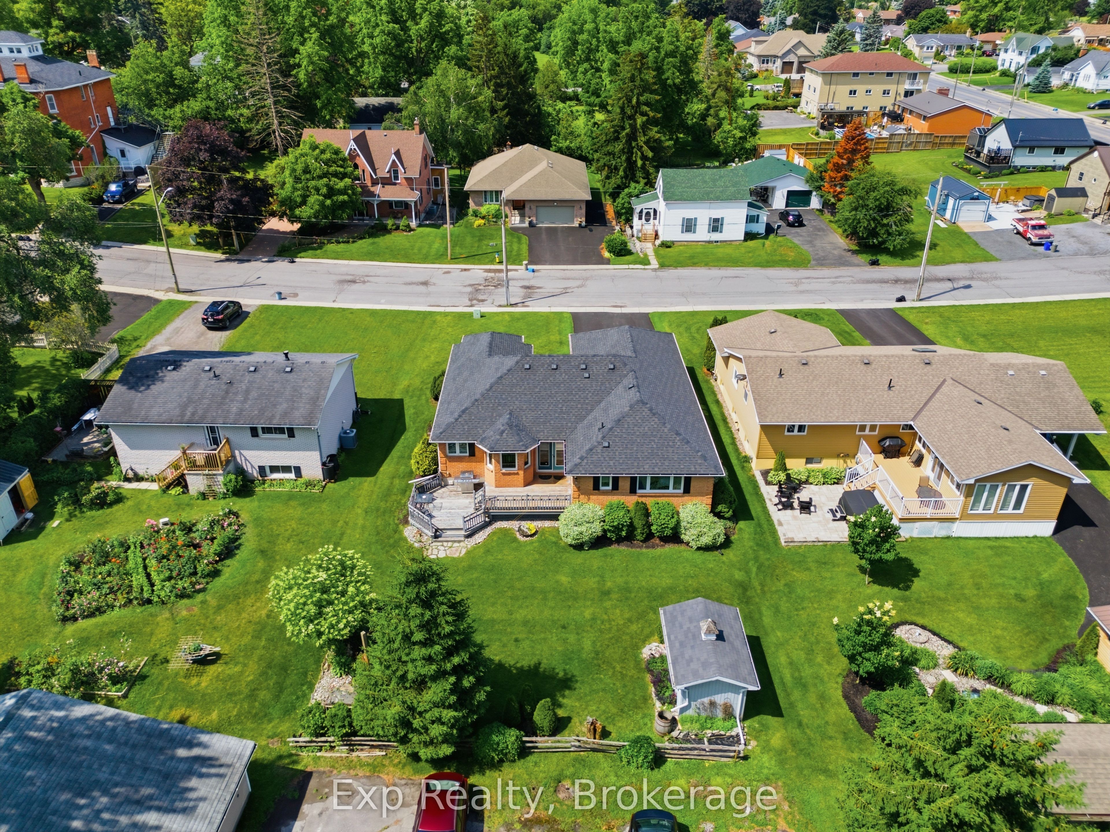 Residential in Greater Napanee 3