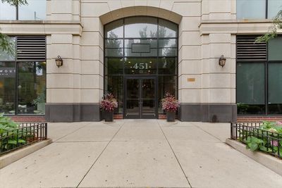 1406 - 451 W Huron Street, Condo with 1 bedrooms, 1 bathrooms and 1 parking in Chicago IL | Image 1