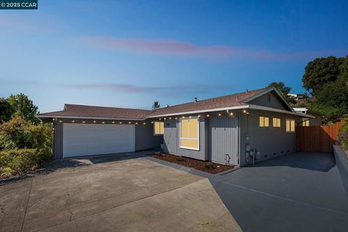 3608 Victor St, Pinole, CA, 94564-1102 | Card Image