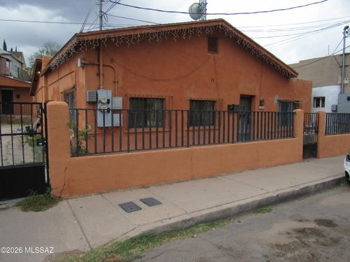 266 W Elm St, Nogales, AZ, 85621-3219 | Card Image