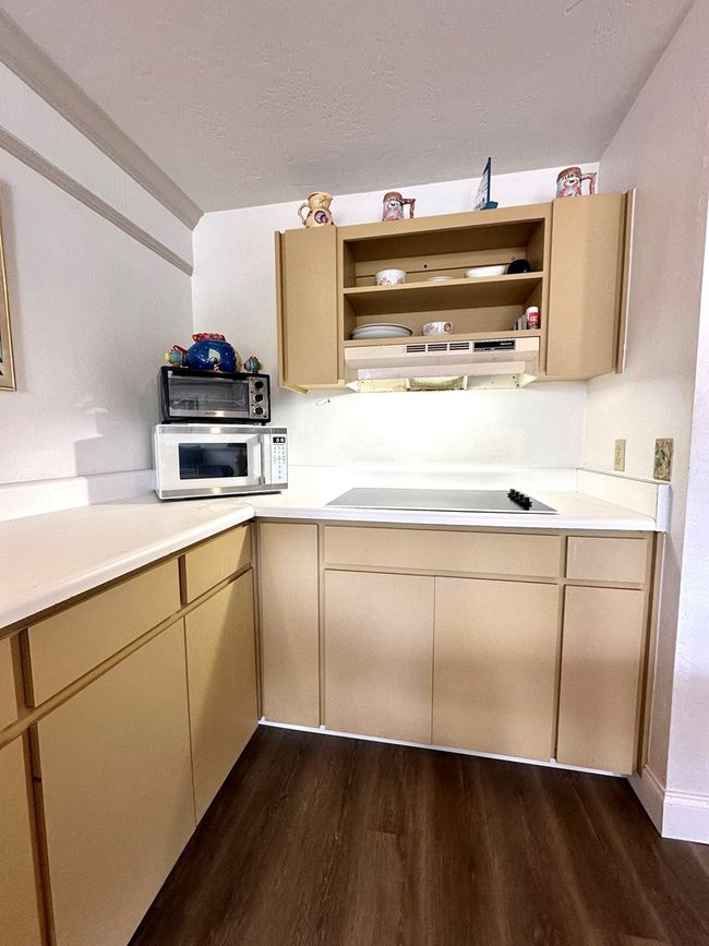 230 - 211 2 Nd St, Condo with 1 bedrooms, 1 bathrooms and null parking in CEDAR KEY FL | Image 23