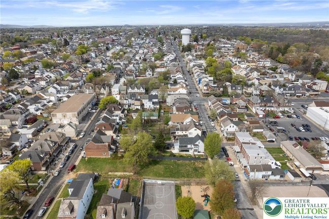 1226 Ferry St, Home with 3 bedrooms, 2 bathrooms and null parking in EASTON PA | Image 45