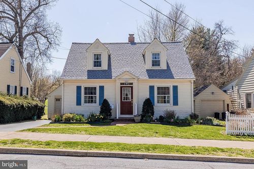 120 W Third Avenue, LITITZ, PA, 17543 | Card Image