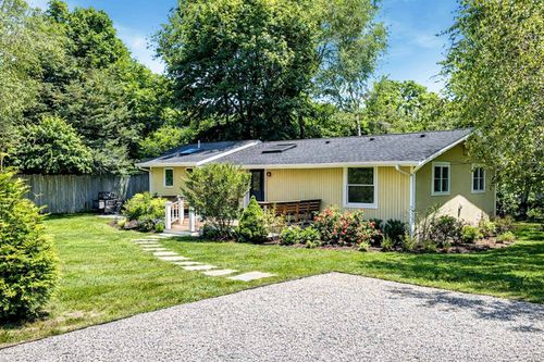 3 Kims Way, Oak Bluffs, MA, 02557-6991 | Card Image