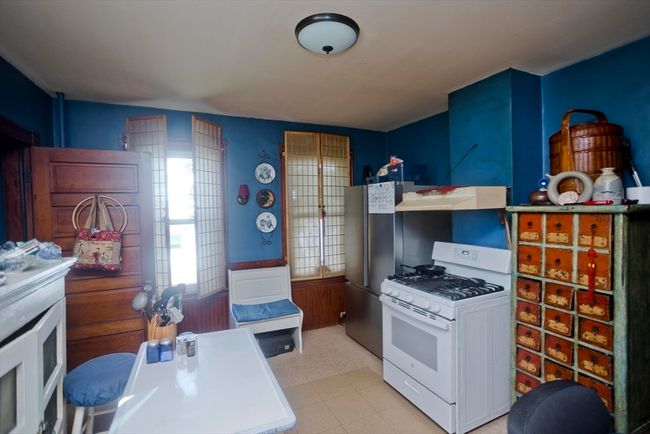 2032 - 2030 Maple St, Home with 6 bedrooms, 4 bathrooms and 6 parking in Three Rivers MA | Image 15