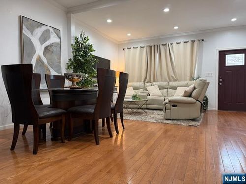 6909 Polk St, Guttenberg, NJ, 07093-1853 | Card Image