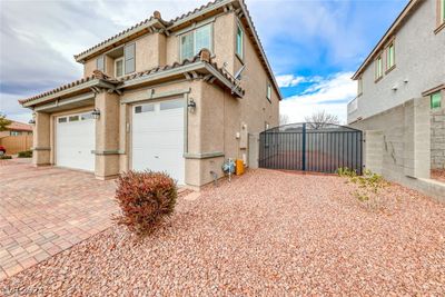 1556 Bryce Canyon Street, House other with 7 bedrooms, 4 bathrooms and null parking in Boulder City NV | Image 3