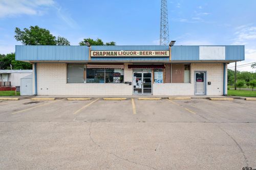105 N Austin Ave, Richland, TX, 76681-4389 | Card Image