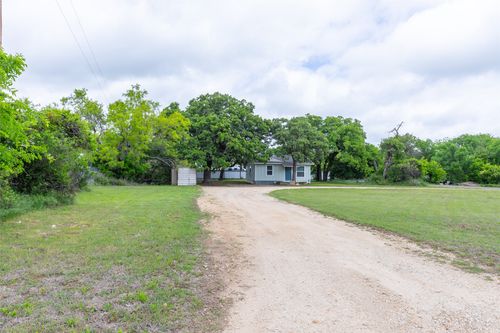 920 Gas House Rd, Clyde, TX, 79510-3844 | Card Image