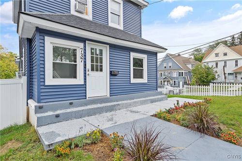 737 Lemoyne Ave, Syracuse, NY, 13208-1151 | Card Image