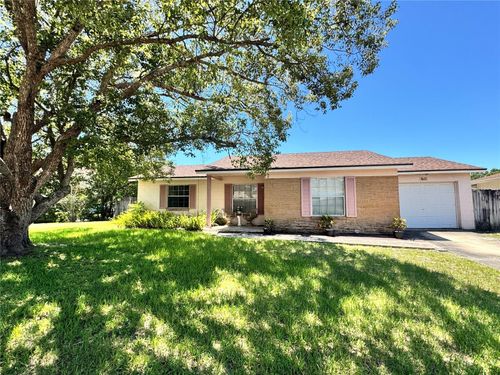 611 Laurel Way, CASSELBERRY, FL, 32707-4559 | Card Image