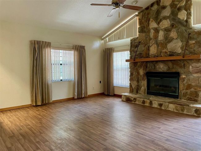 1112 Ne 130 Th Ter, House other with 3 bedrooms, 2 bathrooms and null parking in SILVER SPRINGS FL | Image 26