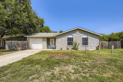 1523 Rambler Rd, Arlington, TX, 76014-1451 | Card Image