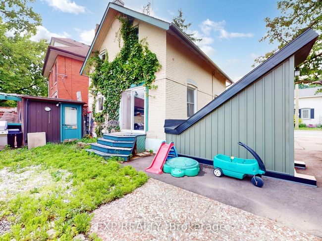7 David St, House other with 4 bedrooms, 2 bathrooms and 2 parking in Brampton ON | Image 30