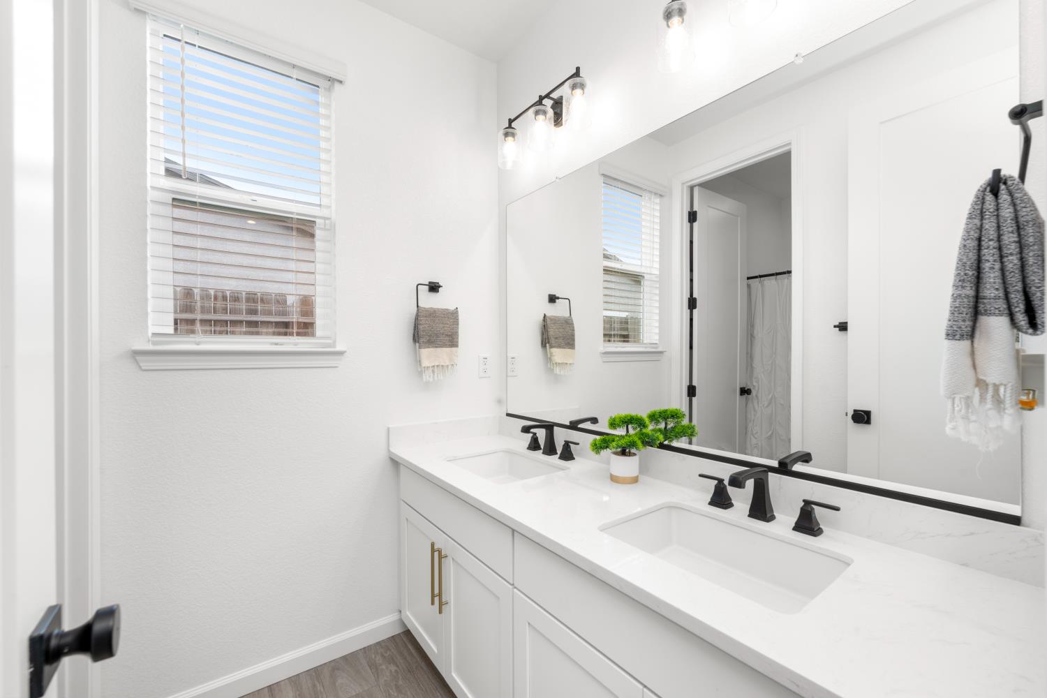 Residential in Olivehurst 3